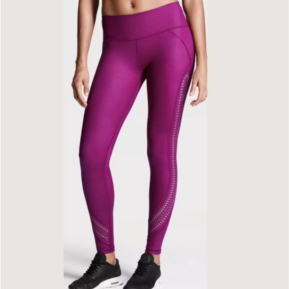 Victoria Secret Knockout Leggings Size Sma…